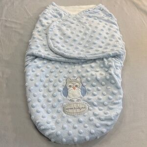 🐥 Plush Blue Baby Wrap with Owl Design